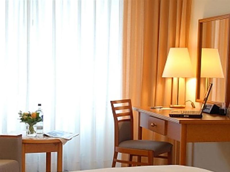 Hotel Leonardo Airport Hambourg